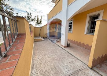 Terrazza - Bilocale Lungomare degli ardeatini
 
73, Ardea - foto 6