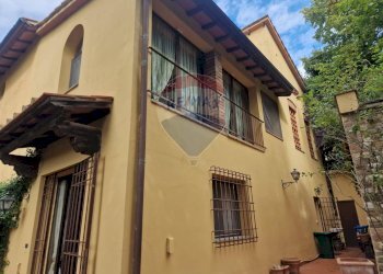 Edificio all\'aperto - Rustico Montespertoli - foto 2