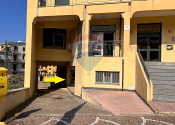 Edificio all\'aperto - Locale Commerciale Viale immacolata
 
34, Merì - foto 1