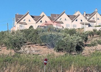 Casa all\'aperto - Terreno edificabile Strada Statale 561 Pergusina - Enna
 
snc, Enna - foto 8