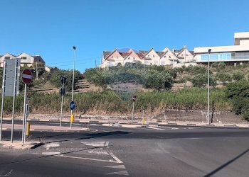 Edificio all\'aperto - Terreno edificabile Strada Statale 561 Pergusina - Enna
 
snc, Enna - foto 9