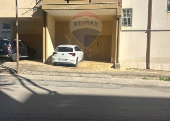 Edificio all\'aperto - Appartamento Via Ferruccio Parri
 
6, Caltanissetta - foto 2