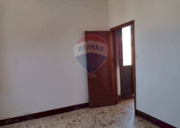 Stanza vuota - Casa indipendente Via Giuseppe Garibaldi
 
121, Mirabella Imbaccari - foto 5