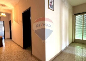 Hall / corridoio - Casa indipendente Via dell'Aquila
 
snc, L'Aquila - foto 8