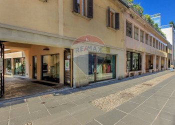 Edificio all\'aperto - Negozio Bergamo - foto 13