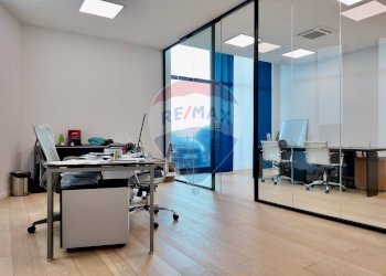 Ufficio - Commercial Premises Via Velino
 
1, Ancona - photo 12