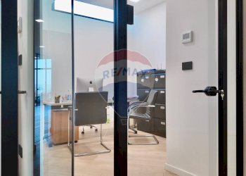 Ufficio - Commercial Premises Via Velino
 
1, Ancona - photo 19