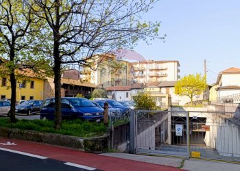 Edificio all\'aperto - Box via don lombardi
 
31, Ponte San Pietro - foto 3