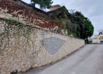 Edificio all\'aperto - Box Via Verdi
 
105, Vieste - foto 5