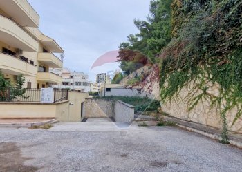 Edificio all\'aperto - Box Via Verdi
 
105, Vieste - foto 6