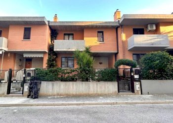 Foto 2 - Villa a Schiera VIA PIRANDELLO, Lucera - foto 2