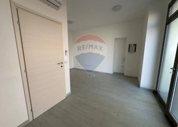 Stanza vuota - Office via roma
 
6, Langhirano - photo 4