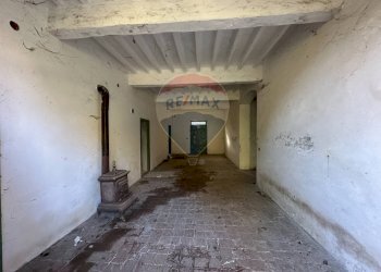 Stanza vuota - Rustico frazione vedole
 
51, Colorno - foto 15