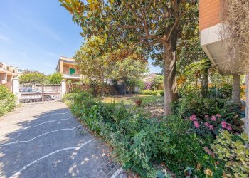 Giardino - Independent house Via dello Zeffiro, Fiumicino - photo 28