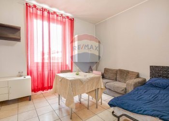 Soggiorno - Bilocale viale Sicilia
 
24, Busto Arsizio - foto 2