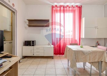 Sala da pranzo - Bilocale viale Sicilia
 
24, Busto Arsizio - foto 3