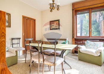 Sala da pranzo - Villa via carso
 
3, Castano Primo - foto 3