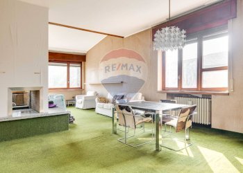 Sala da pranzo - Villa via carso
 
3, Castano Primo - foto 9