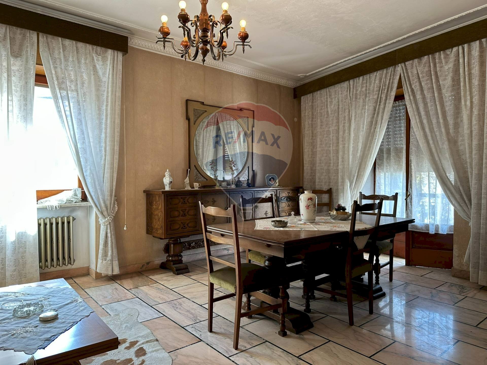 Sala da pranzo - Appartamento Viale Roma
 
6, Colli a Volturno - foto 1