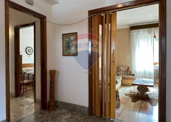 Hall / corridoio - Appartamento Viale Roma
 
6, Colli a Volturno - foto 10