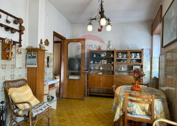 Sala da pranzo - Appartamento Viale Roma
 
6, Colli a Volturno - foto 34