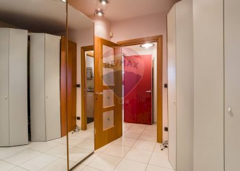 Hall / corridoio - Villa strada statale
 
3/q, Borgone Susa - foto 54