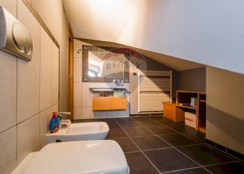 Bagno - Villa strada statale
 
3/q, Borgone Susa - foto 83