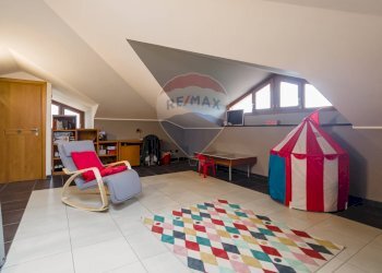 Camera / camera da letto - Villa strada statale
 
3/q, Borgone Susa - foto 89