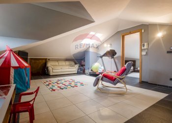 Soggiorno - Villa strada statale
 
3/q, Borgone Susa - foto 90