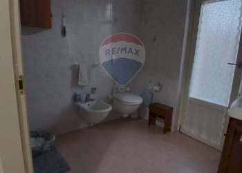 Bagno - Villa a Schiera via Battisti
 
31, Montanaro - foto 29