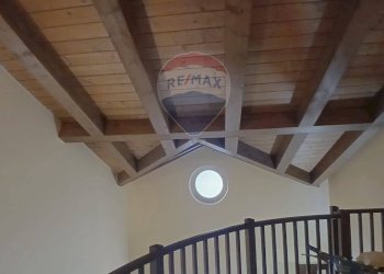 Scale - Villa a Schiera via Battisti
 
31, Montanaro - foto 34