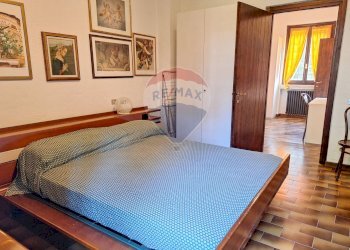 Camera / camera da letto - Bilocale Via Alle Valli
 
7, Locate Varesino - foto 17