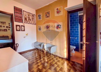 Camera / camera da letto - Bilocale Via Alle Valli
 
7, Locate Varesino - foto 18