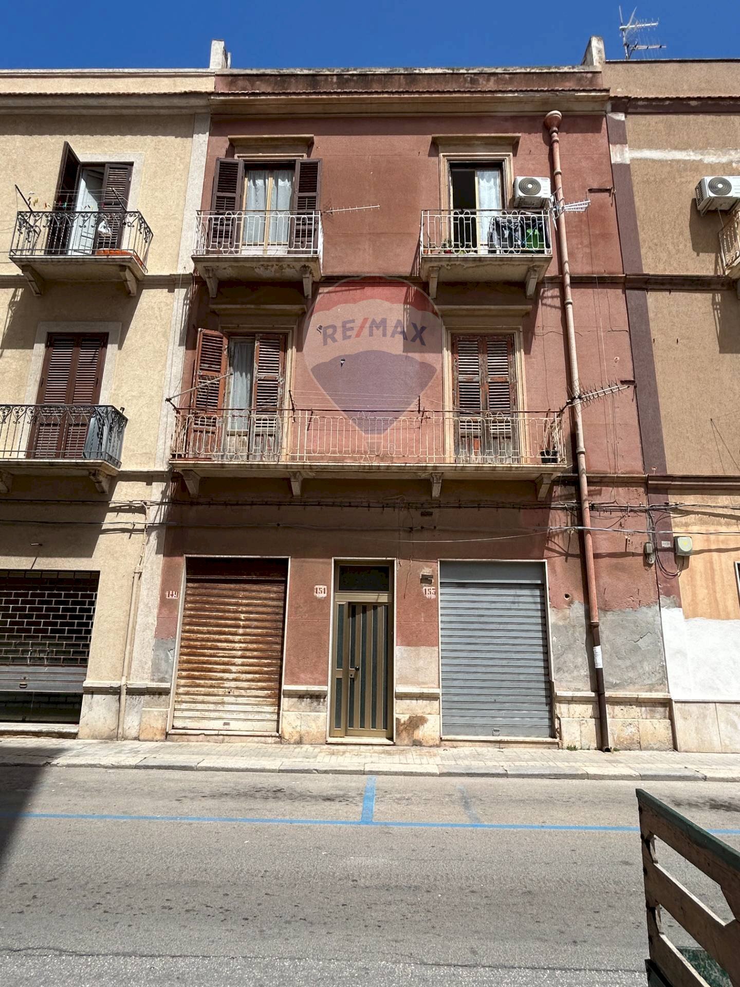 Edificio all\'aperto - Quadrilocale via livio bassi
151, Trapani - foto 2