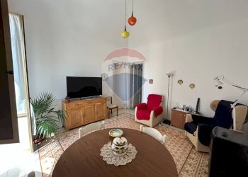Sala da pranzo - Quadrilocale via livio bassi
 
151, Trapani - foto 1