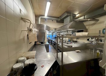 Foto 5 - Attività Commerciale Via Arnino
 
5, Pisa - foto 5