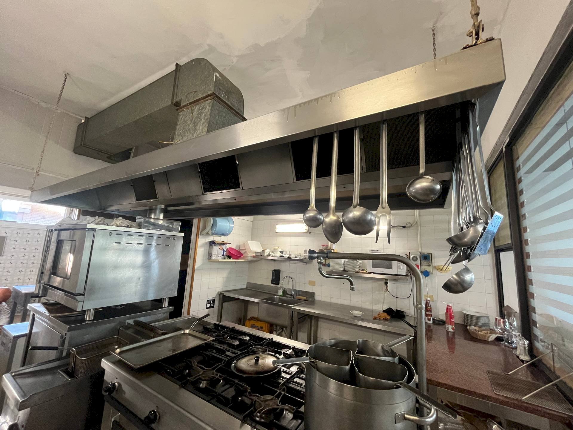 Foto 2 - Commercial Activity Piazza Dei Fiori
 
3, Pisa - photo 2