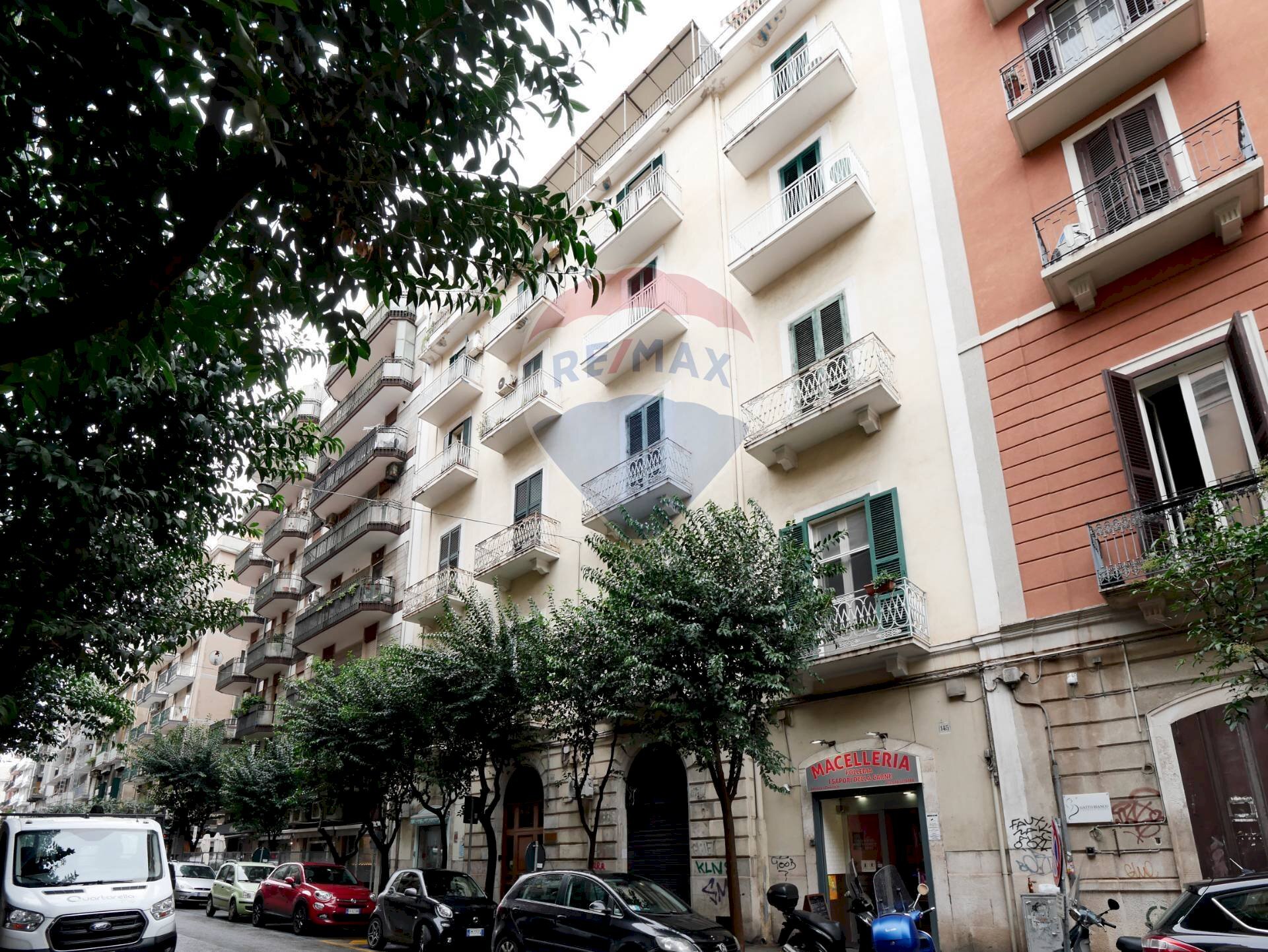 Edificio all\'aperto - Trilocale Via De Rossi
 
149, Bari - foto 1