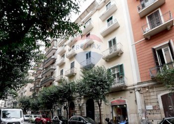 Edificio all\'aperto - Trilocale Via De Rossi
 
149, Bari - foto 1