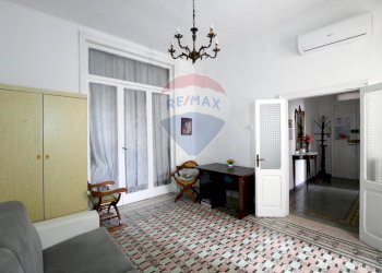 Soggiorno - Trilocale Via De Rossi
 
149, Bari - foto 11