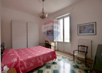 Camera / camera da letto - Trilocale Via De Rossi
 
149, Bari - foto 16