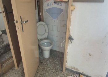 Bagno - Casa indipendente Via Giuseppe Mazzini
 
30-32, Turi - foto 7