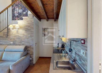 Foto 7 - Bilocale località sermana
 
1, Peschiera del Garda - foto 7