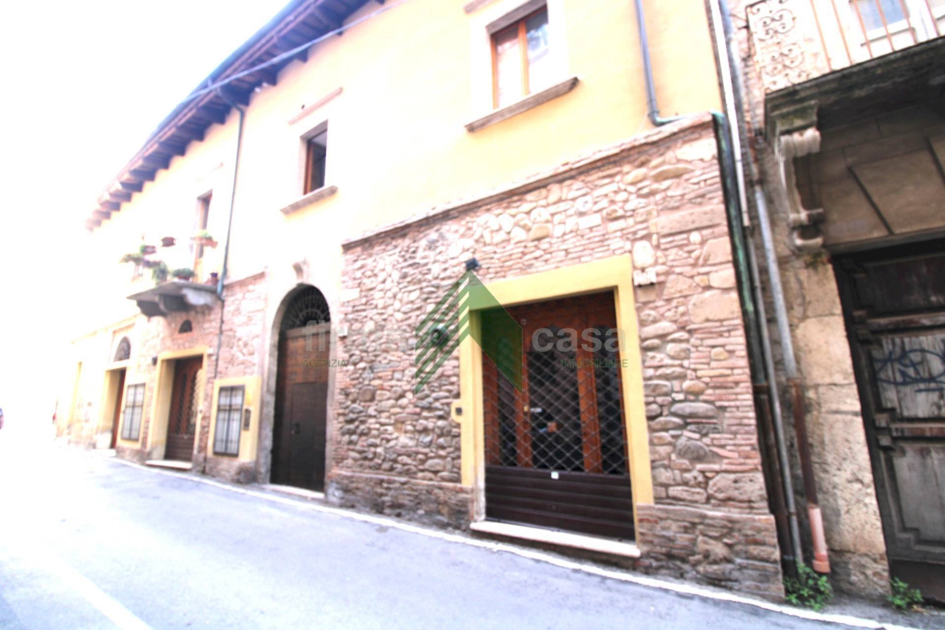 Foto 3 - Locale Commerciale via Stazio
 
17, Teramo - foto 3