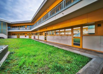 Foto 2 - Office Via Italia
 
197, Busnago - photo 2