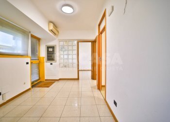 Foto 8 - Office Via Italia
 
197, Busnago - photo 8