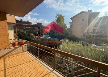 Foto 4 - Three-room apartment Via Ildebrando Vivanti
125, Roma - photo 4