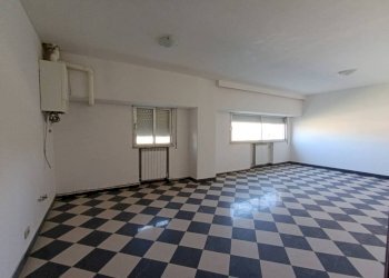 Salone - Appartamento via Mascarino, Pieve di Cento - foto 3