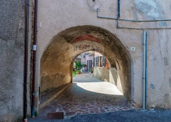 Edificio all\'aperto - Trilocale via San Martino
 
8, Padenghe sul Garda - foto 7