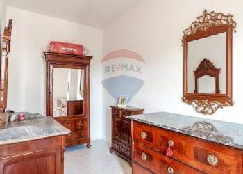 Camera / camera da letto - Trilocale via San Martino
 
8, Padenghe sul Garda - foto 24